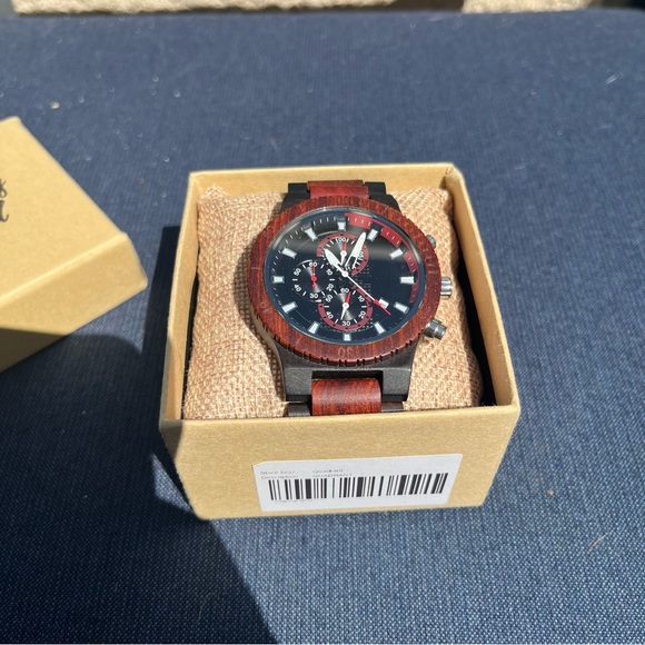 NWT Design by Wood - Wooden Watch - Picture 3 of 5